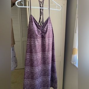 Women’s dress mid-length size medium